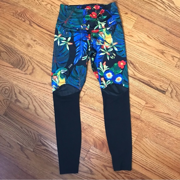 Nike Black/Blue Paradise Pattern Legging - Picture 6 of 9
